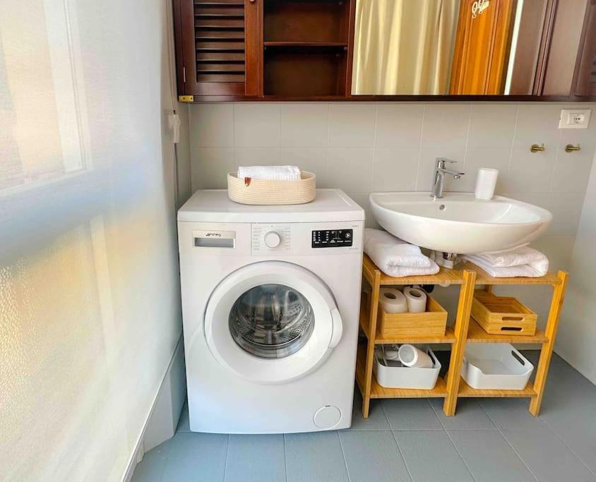 Suite 24 بورتوفينيري المظهر الخارجي الصورة